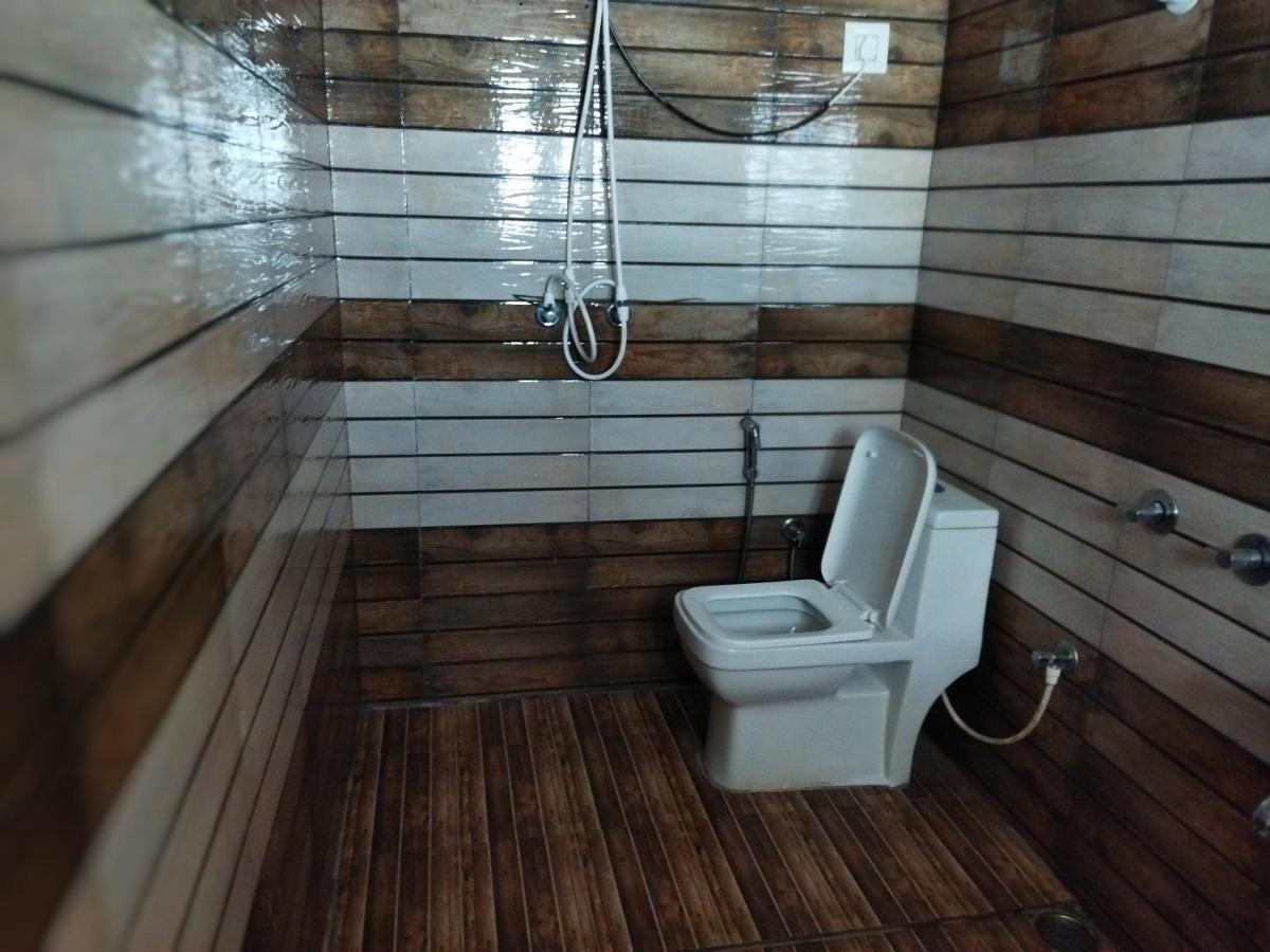 Hidden Gem Home Stay Мадикери Экстерьер фото
