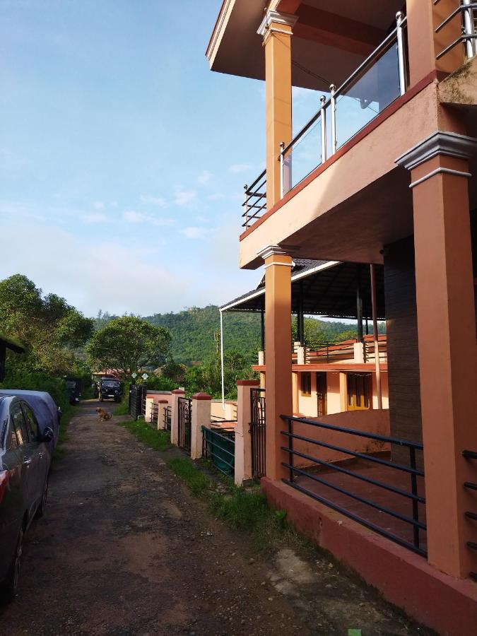 Hidden Gem Home Stay Мадикери Экстерьер фото